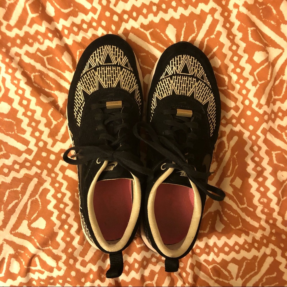 Embroidered Nike Air Max Thea